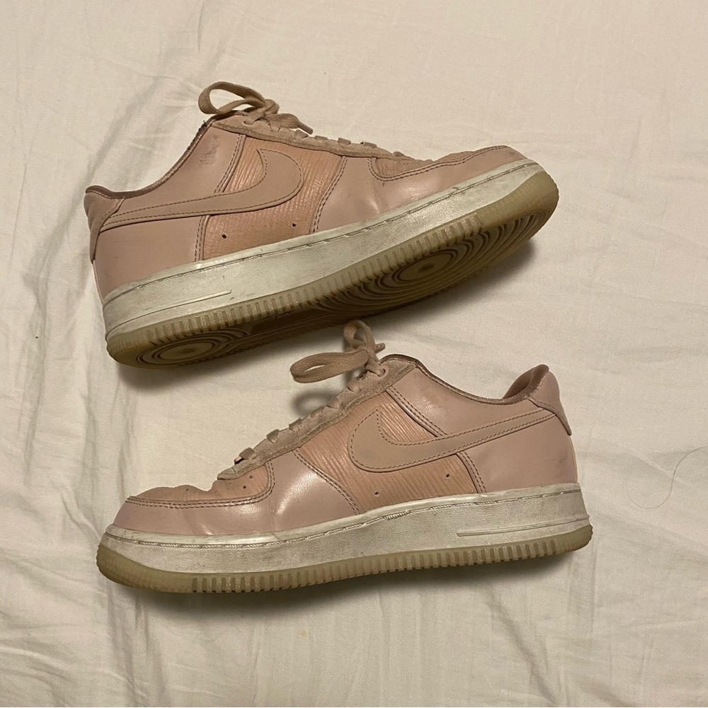 Nike pink AF1